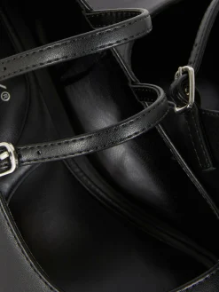 Vêtements Gothiques|Chaussures À Talons|Primark Babies En Simili Cuir à Talons Noir