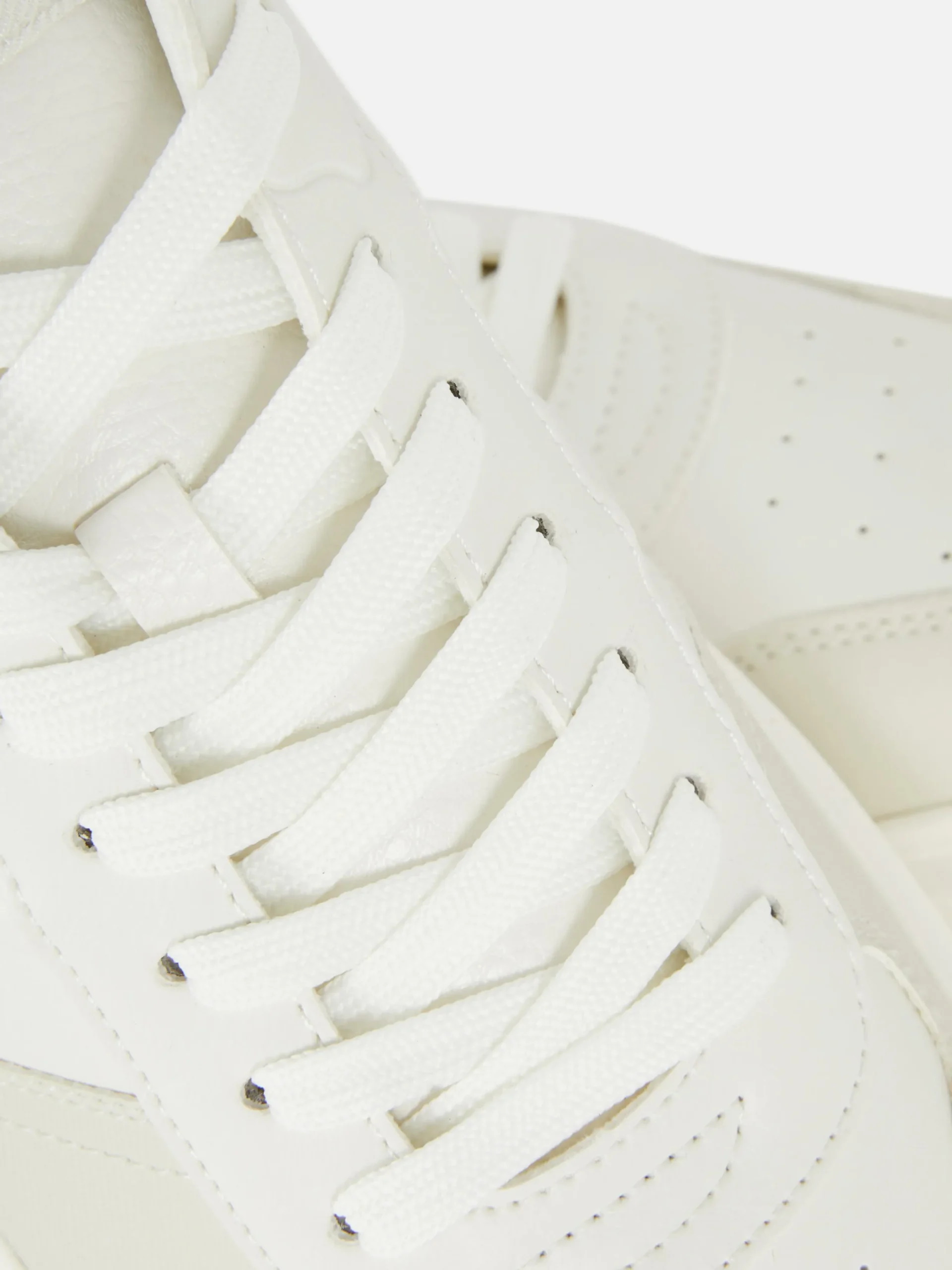 Baskets|Primark Baskets Basses à Lacets Kem Blanc
