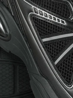Baskets|Vêtements De Sport|Primark Baskets De Sport Basses à Empiècements Noir