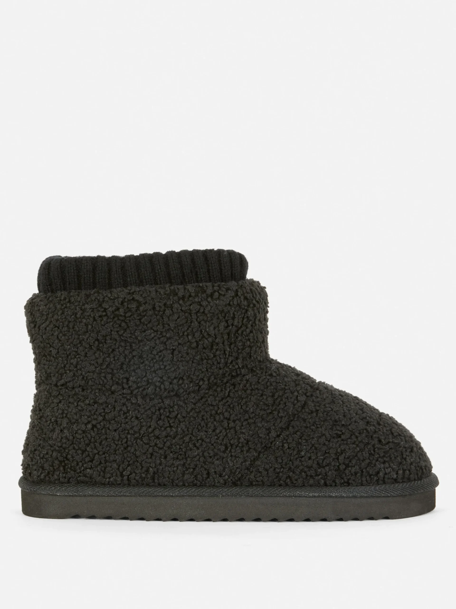 Chaussons|Primark Chaussons Bottines Effet Mouton Retourné Noir