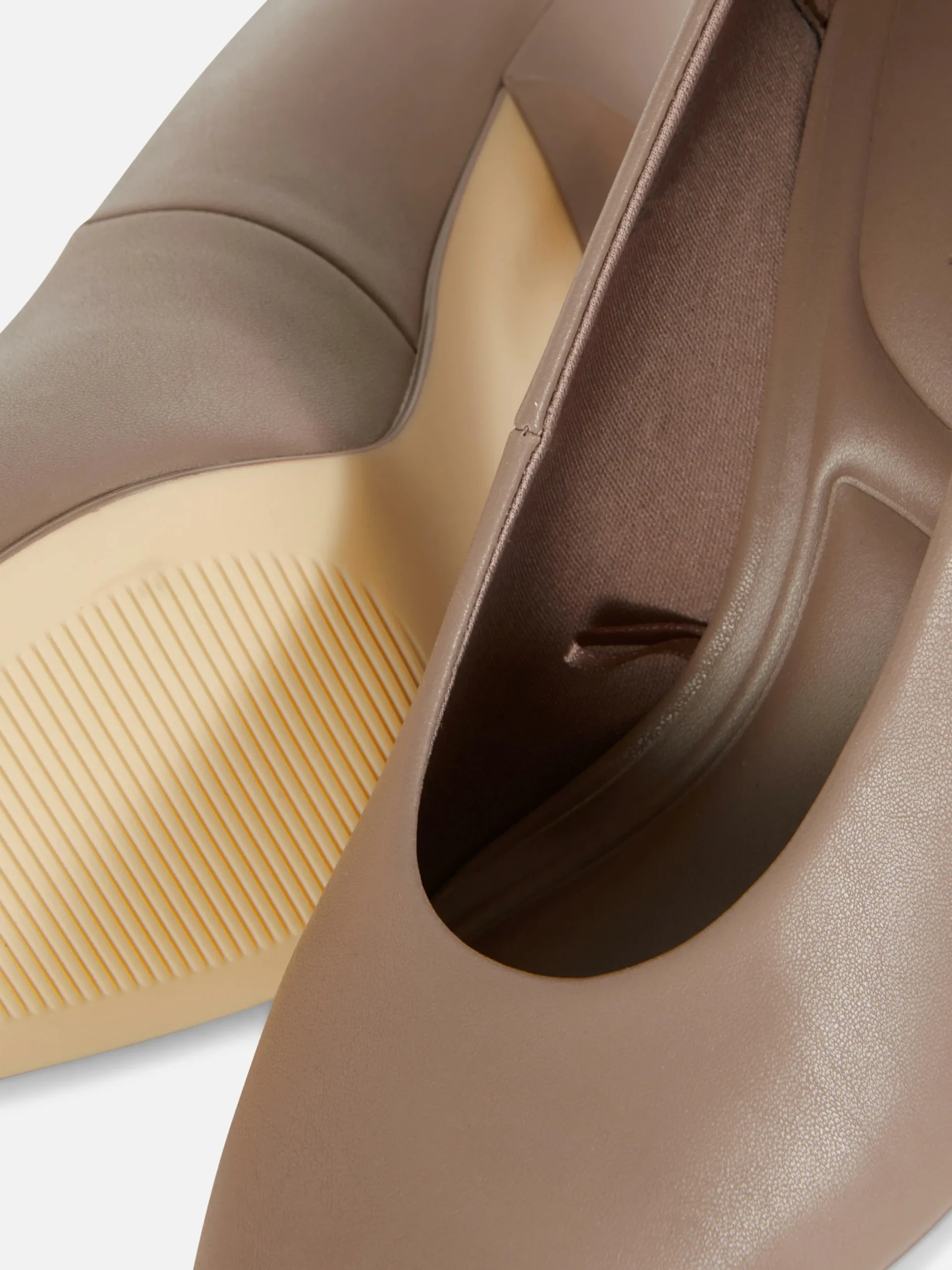 Chaussures À Talons|Primark Escarpins à Talon Aiguille Taupe