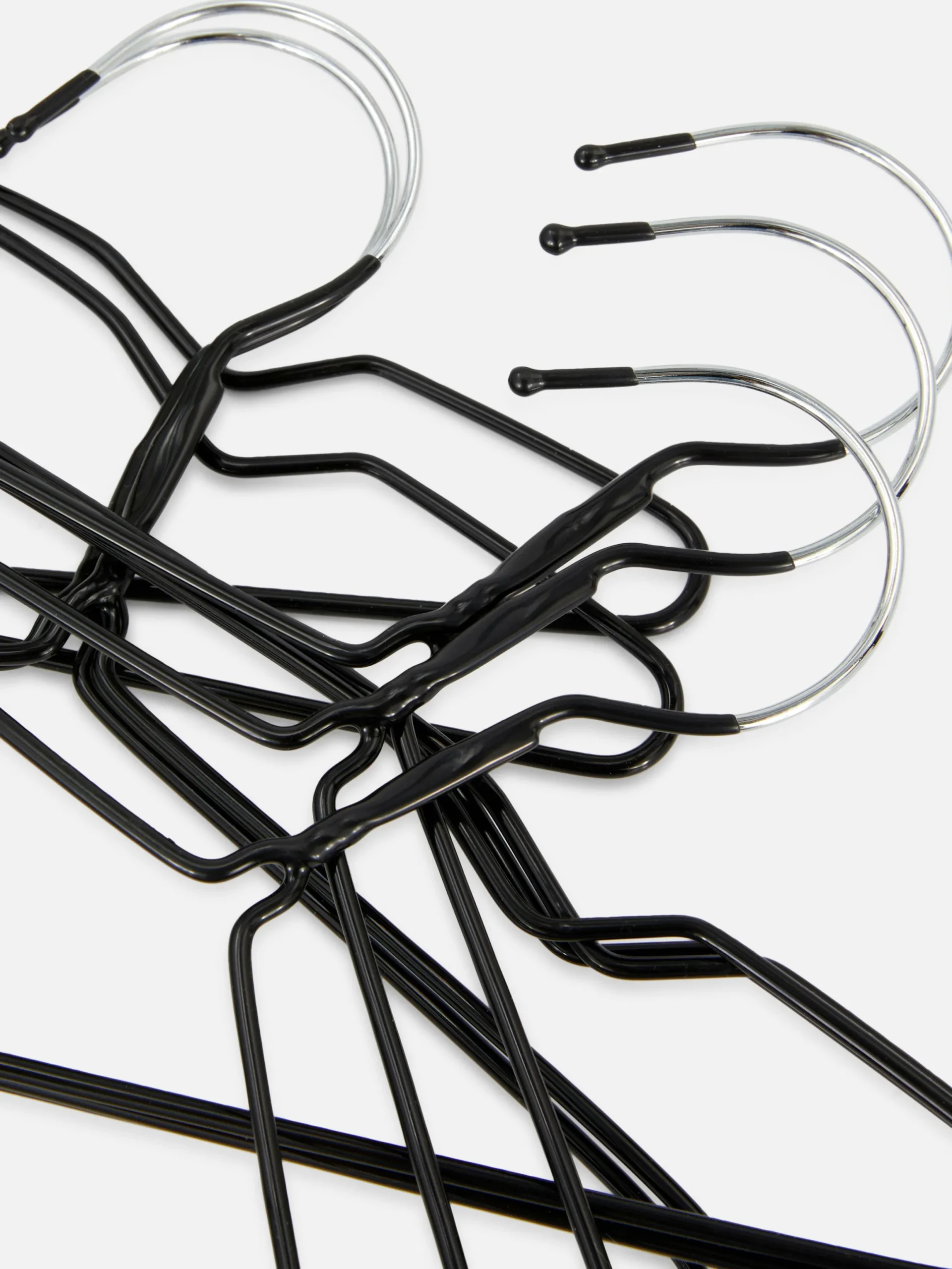 Solutions De Rangement Murales Et Cintres|Primark Lot De 10 Cintres En Métal Enduit Noir