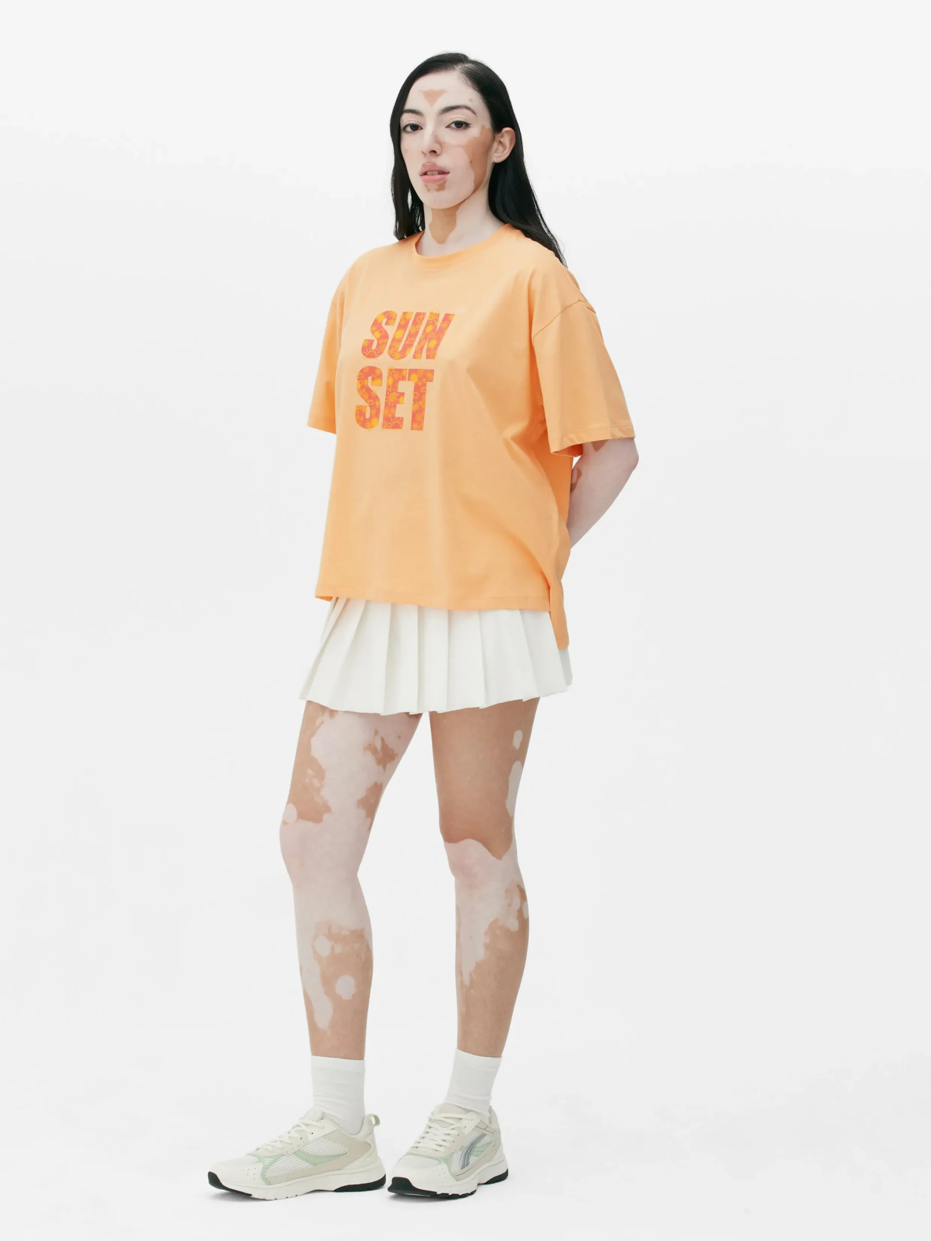 Hauts Et T-Shirts|Primark T-shirt Coupe Droite à Motif Graphique Orange clair