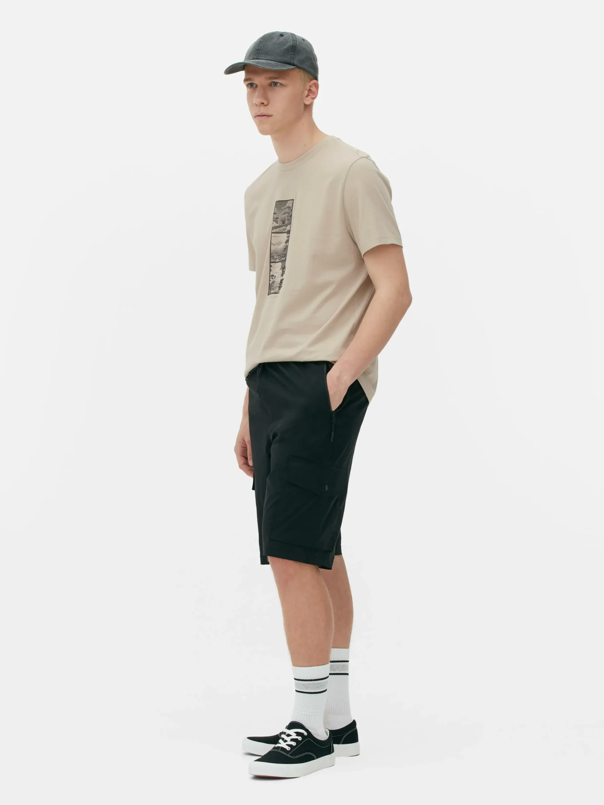 Hauts Et T-Shirts|Primark T-shirt Graphique Japon Grège